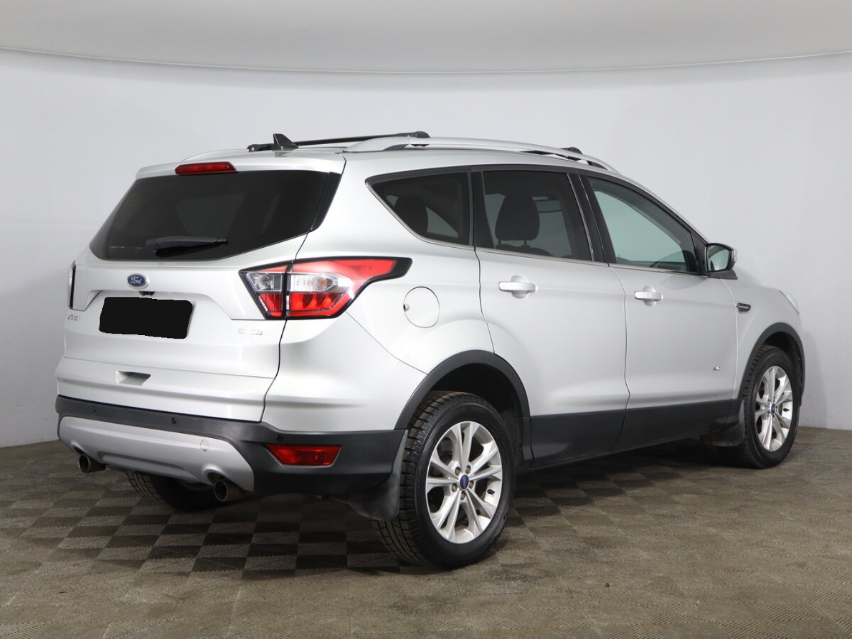 Ford Kuga, 2017