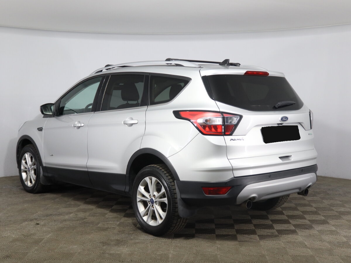 Ford Kuga, 2017