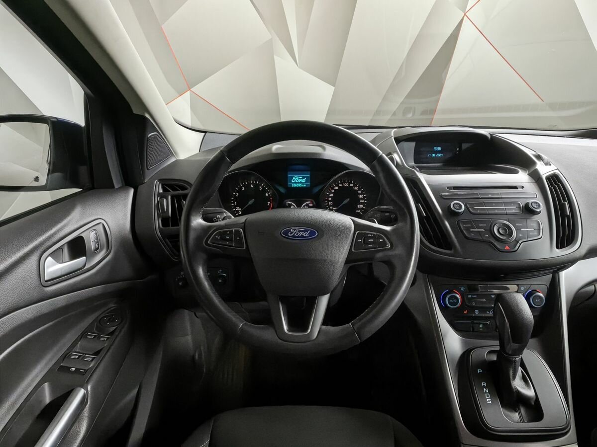 Ford Kuga, 2018