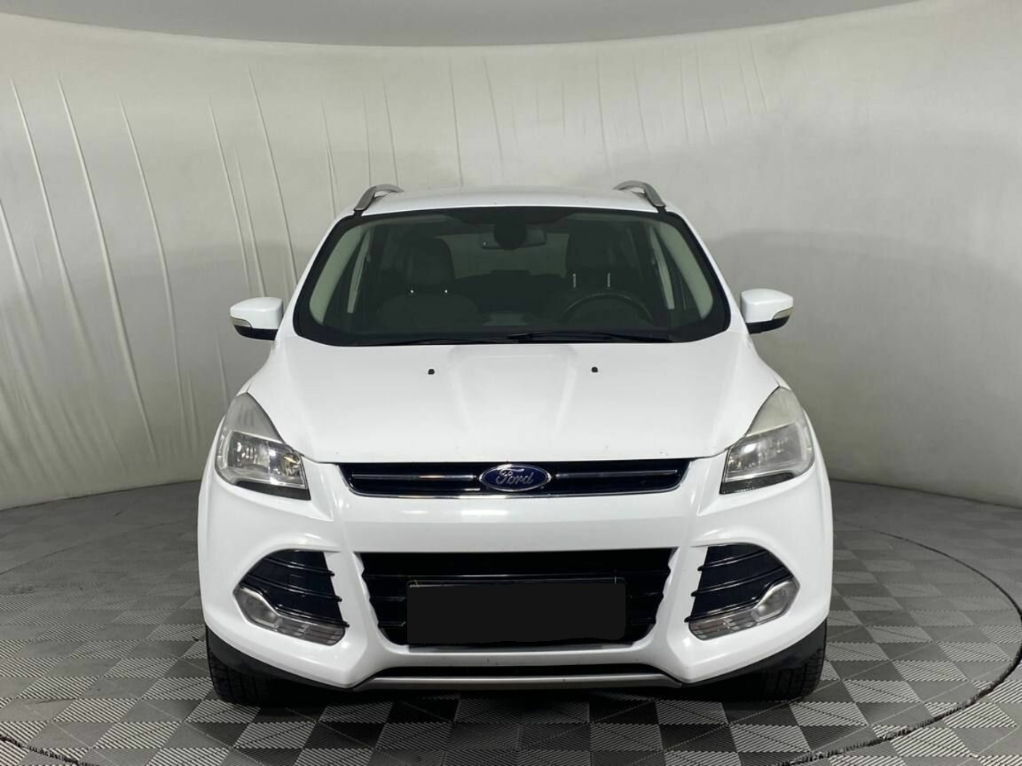 Ford Kuga, 2015