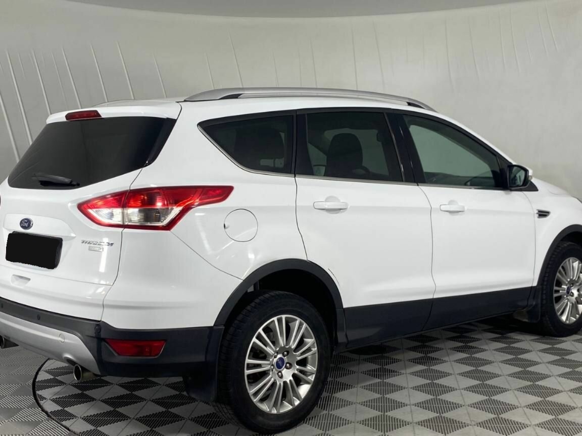 Ford Kuga, 2015