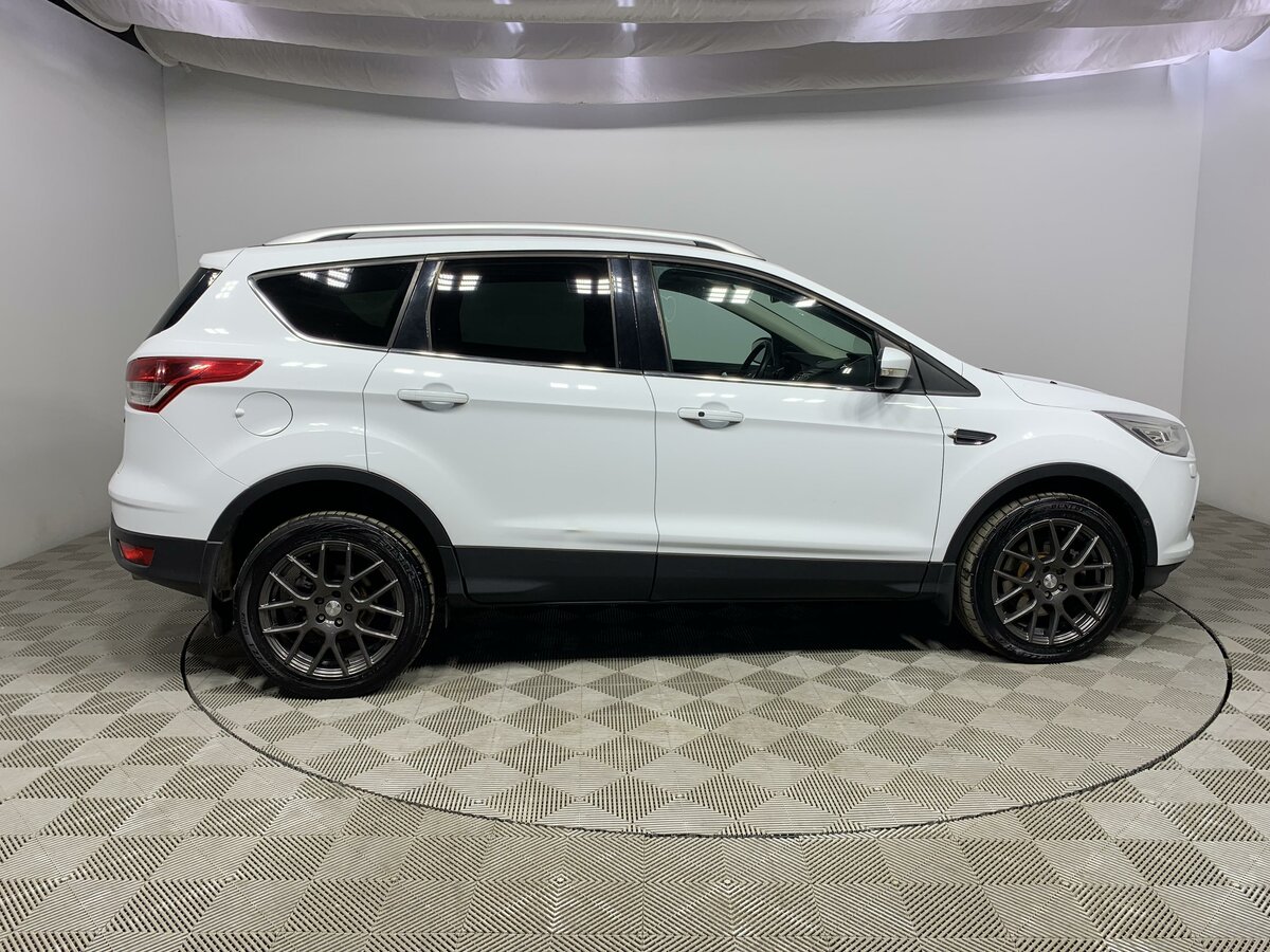 Ford Kuga, 2014
