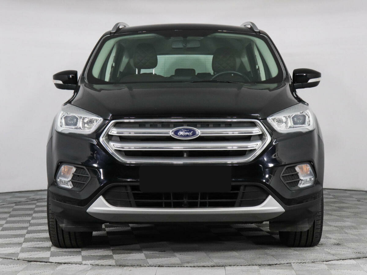 Ford Kuga, 2019