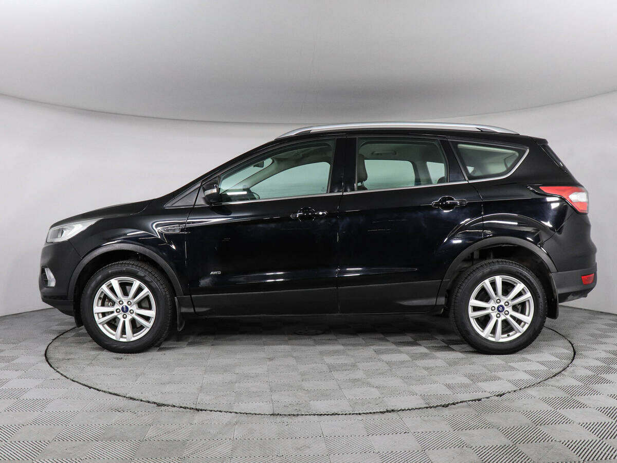 Ford Kuga, 2019