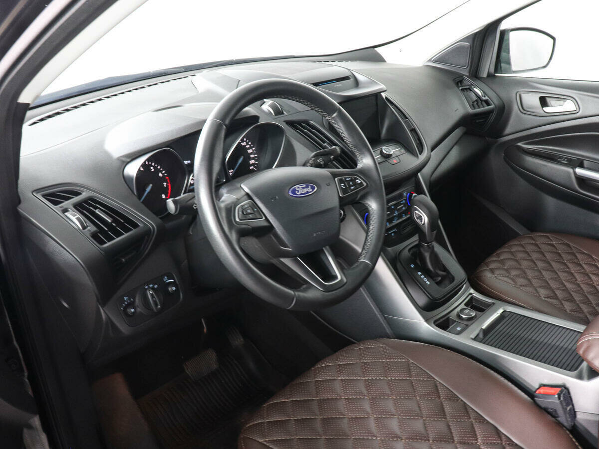 Ford Kuga, 2019