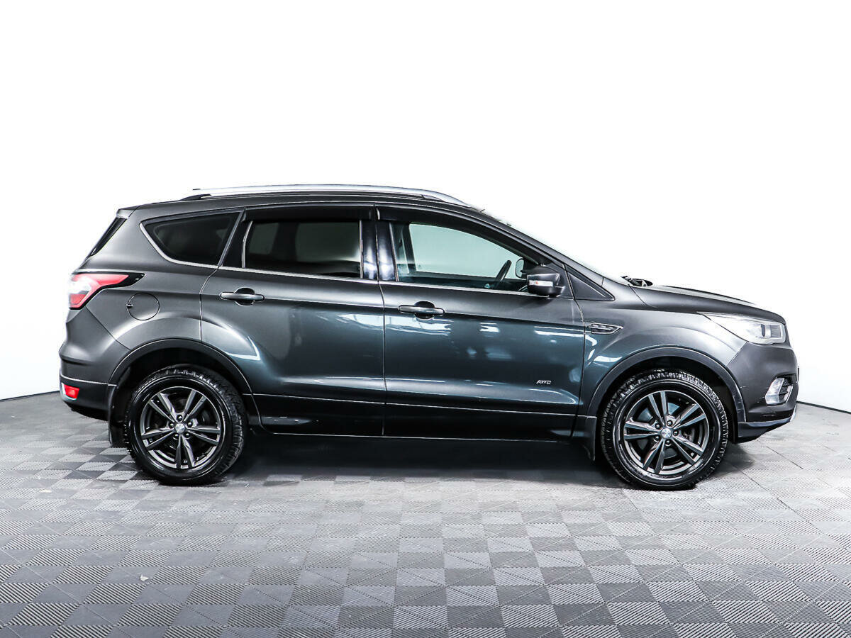 Ford Kuga, 2017