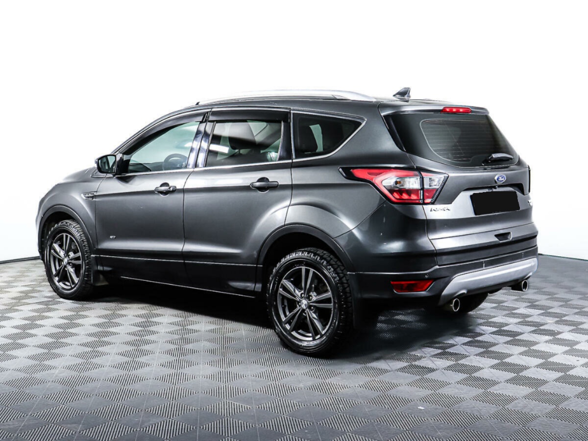 Ford Kuga, 2017