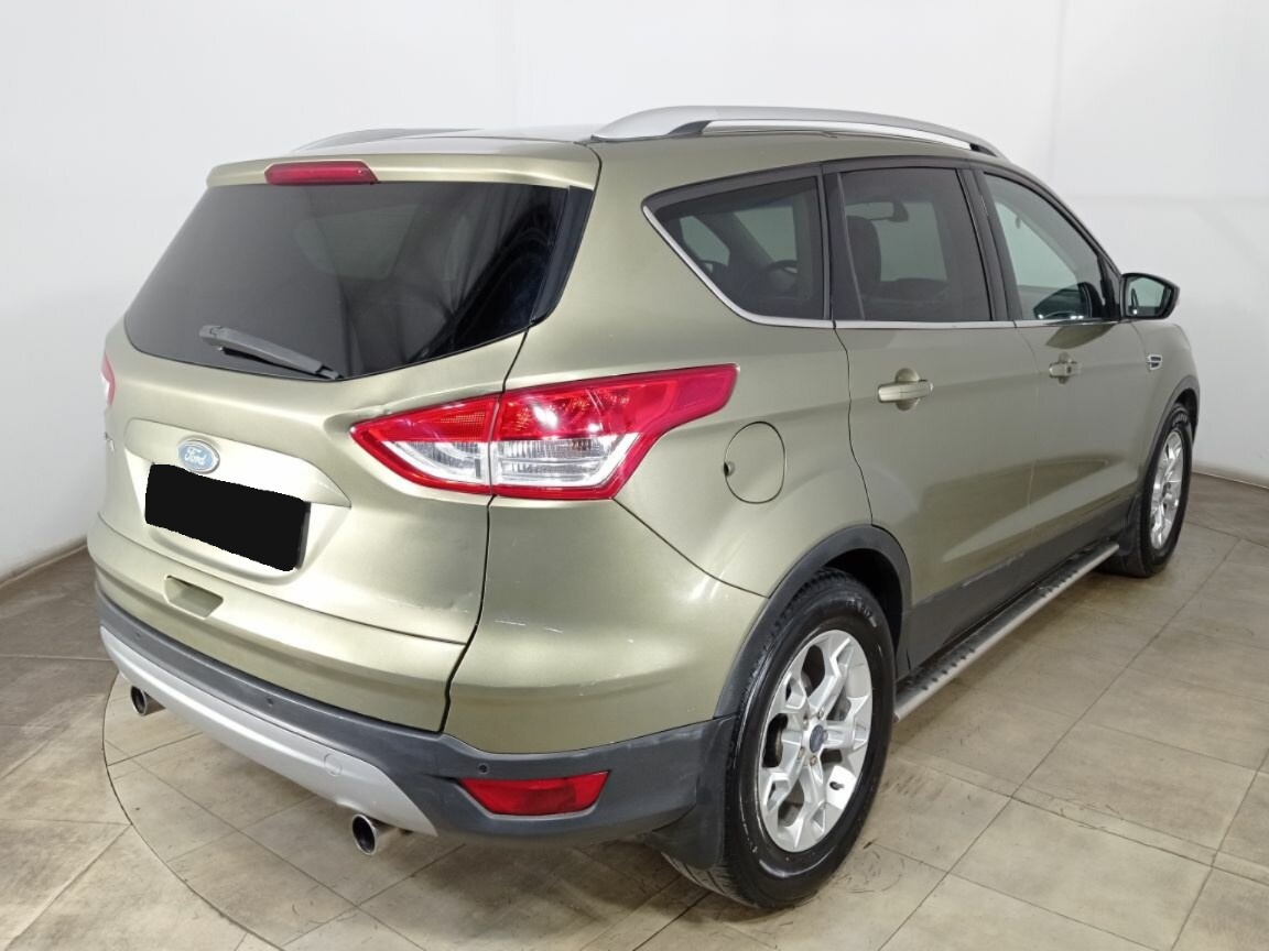 Ford Kuga, 2013