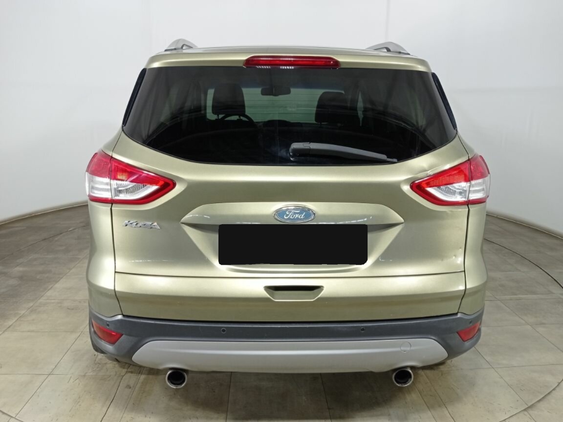 Ford Kuga, 2013