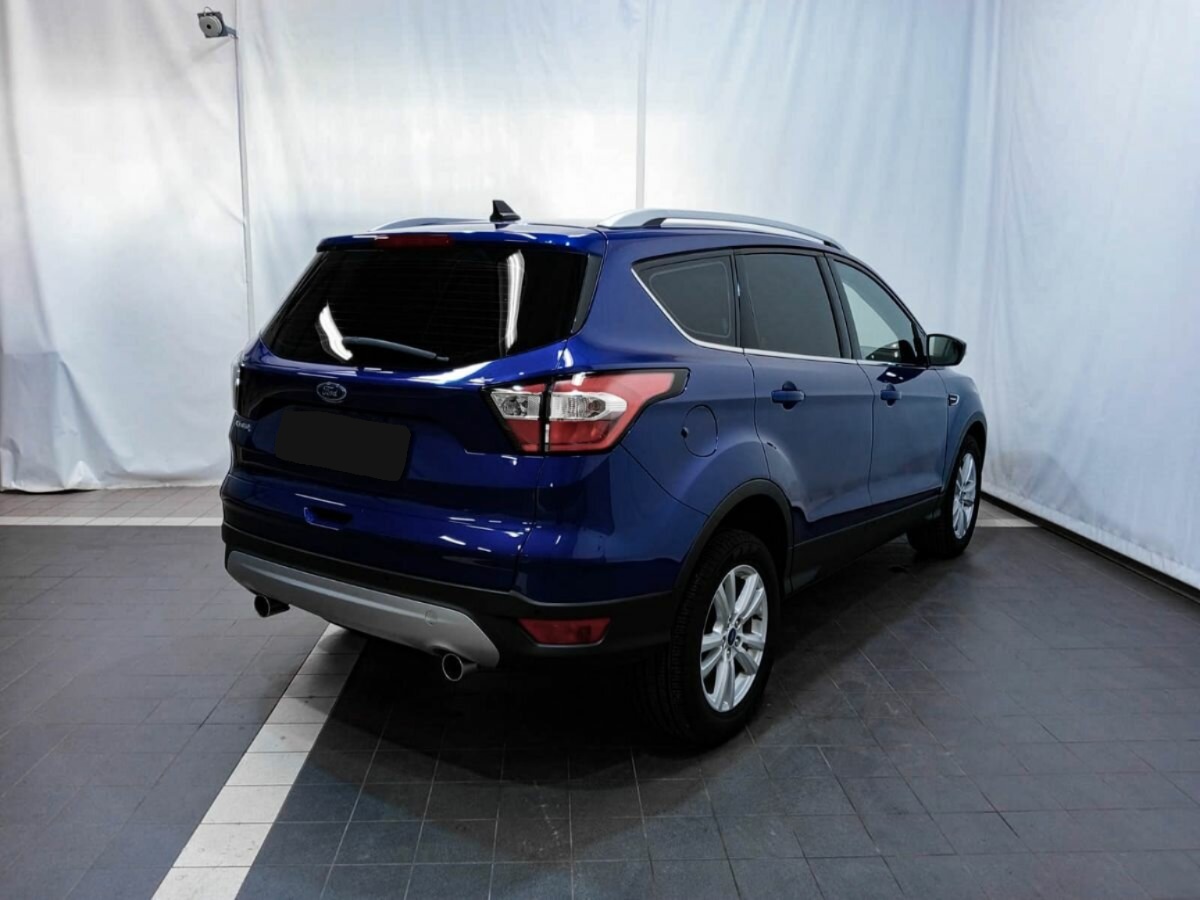 Ford Kuga, 2019