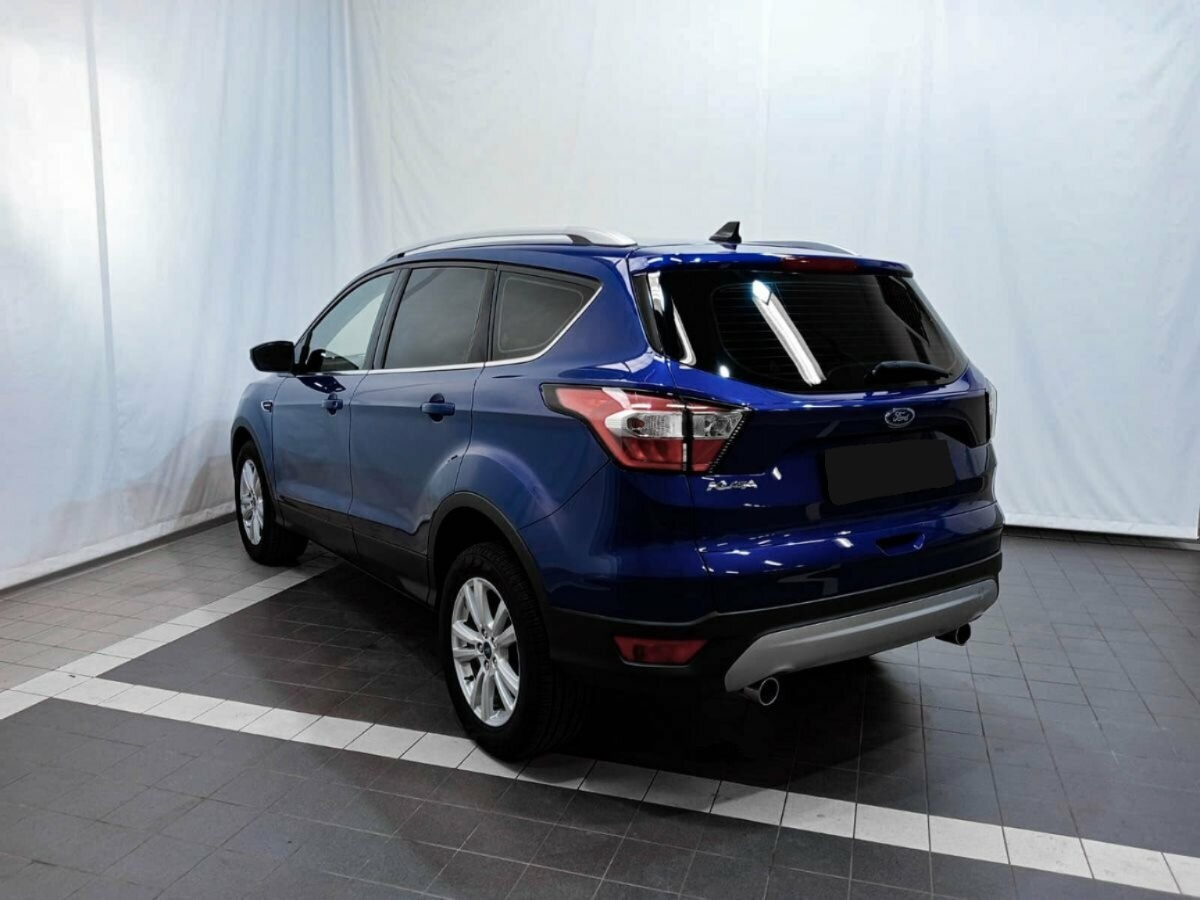 Ford Kuga, 2019