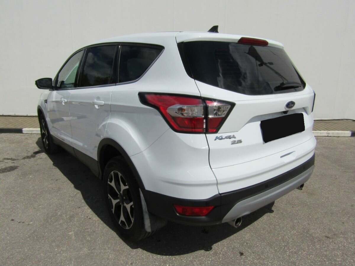 Ford Kuga, 2017