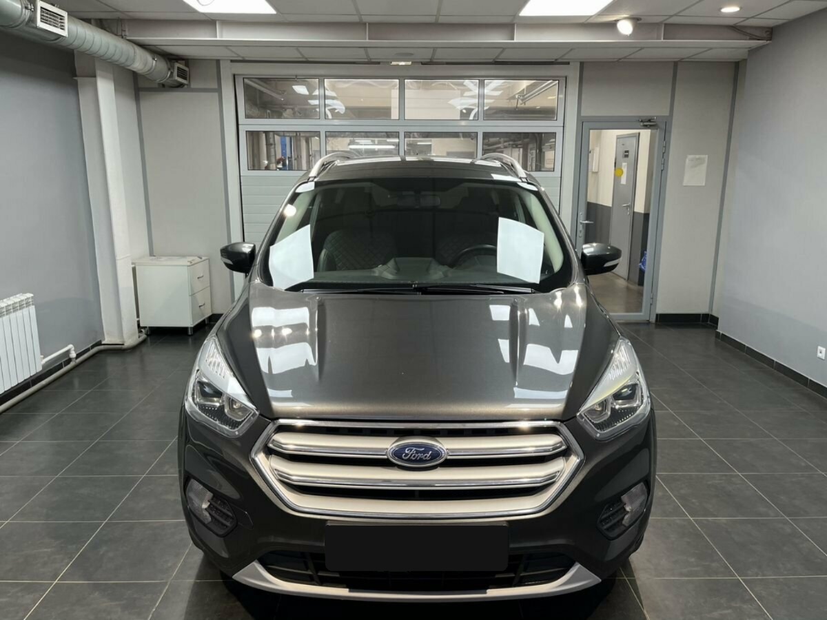 Ford Kuga, 2018