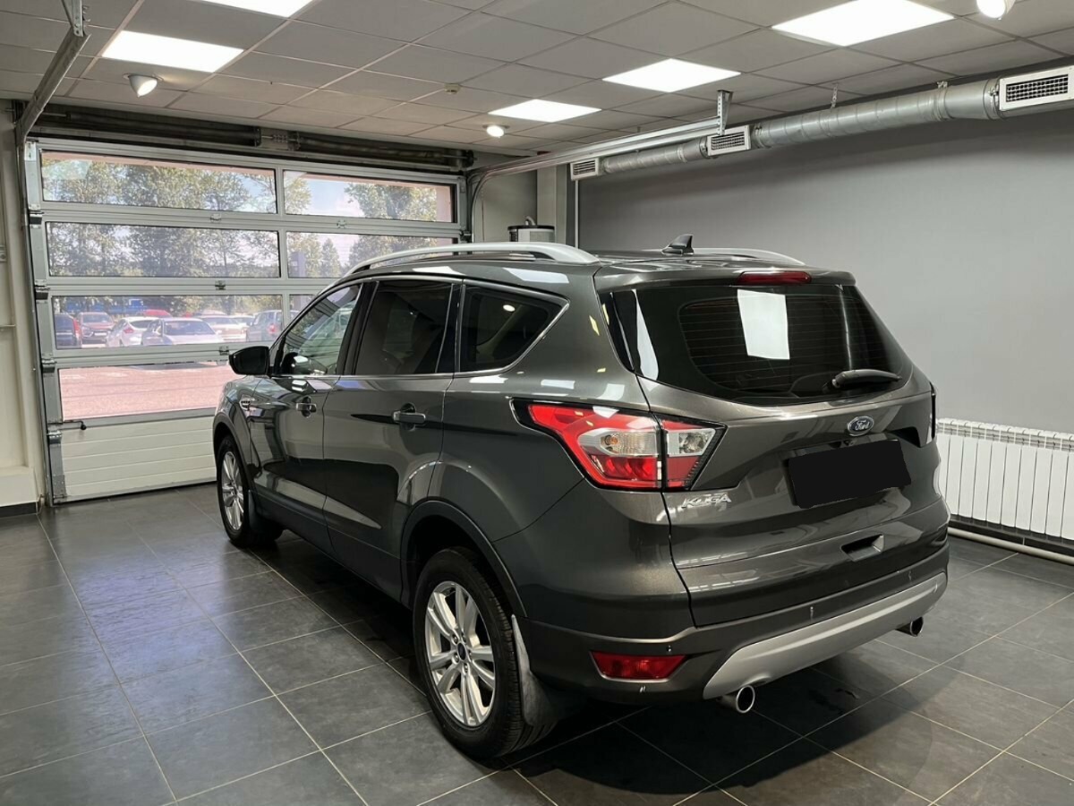 Ford Kuga, 2018