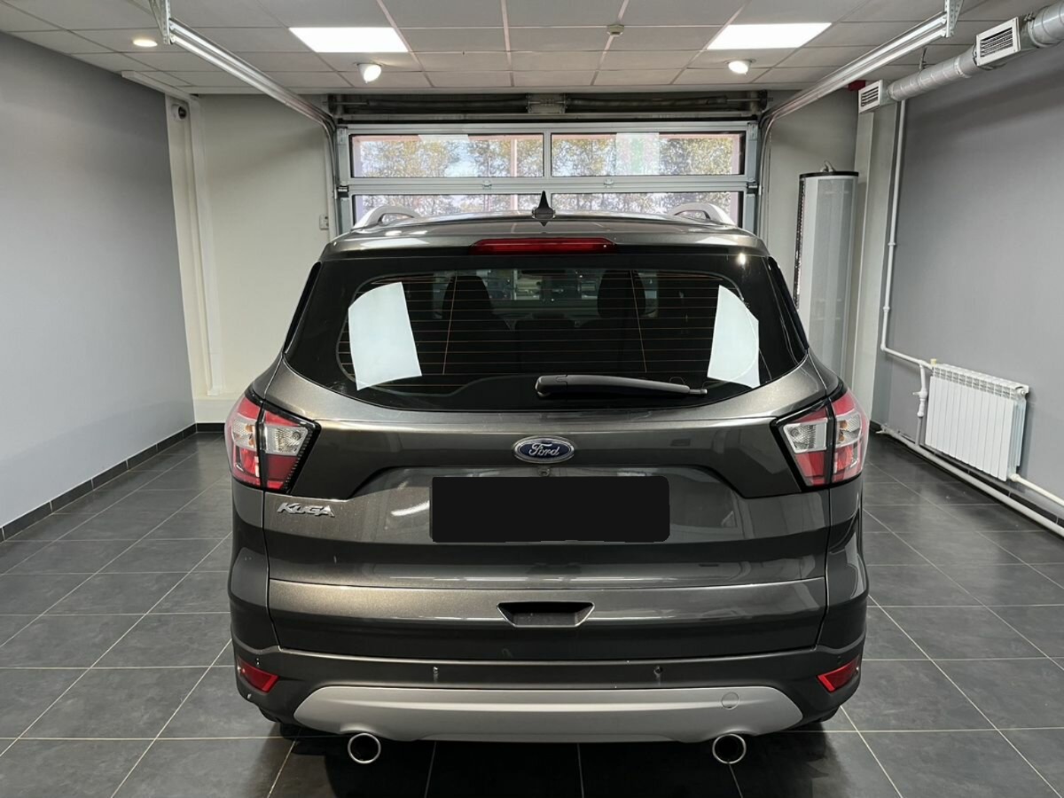 Ford Kuga, 2018