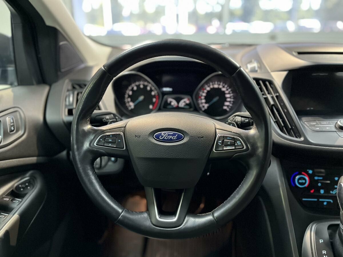 Ford Kuga, 2018