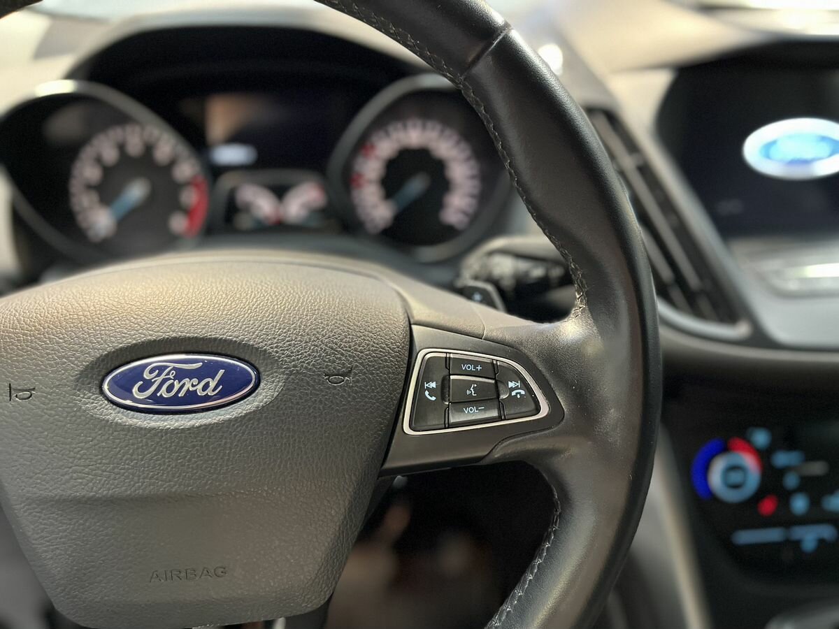 Ford Kuga, 2018
