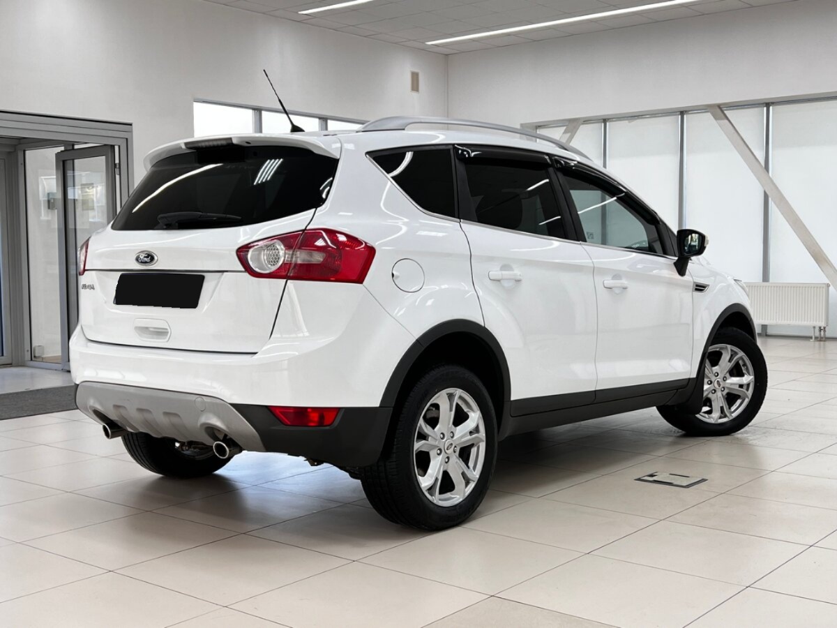Ford Kuga, 2012