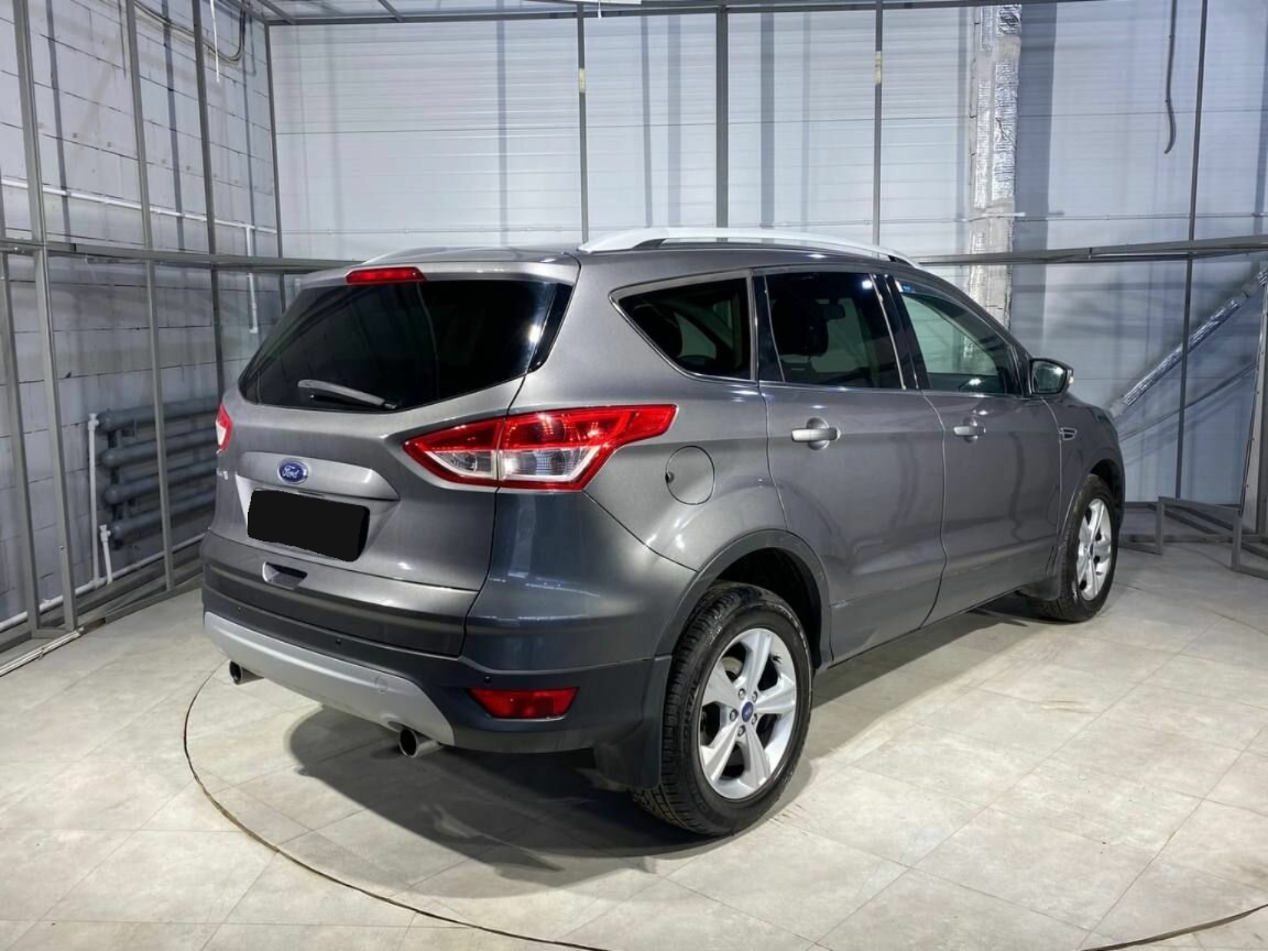 Ford Kuga, 2013