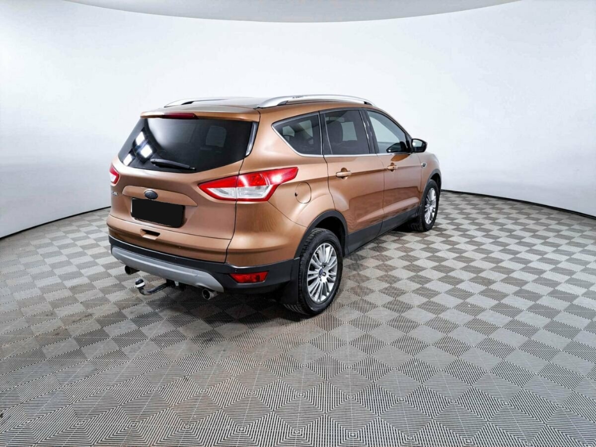 Ford Kuga, 2013
