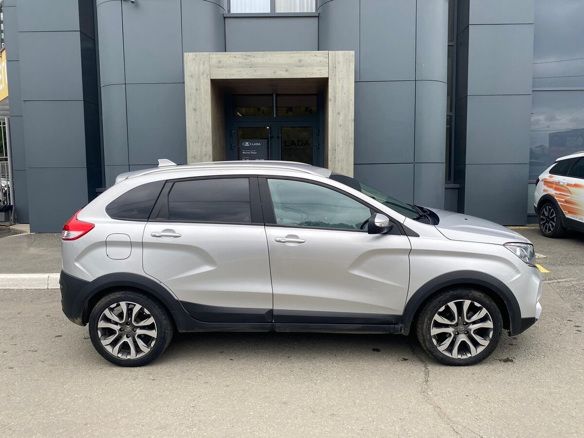 Lada (ВАЗ) XRAY Cross, 2018