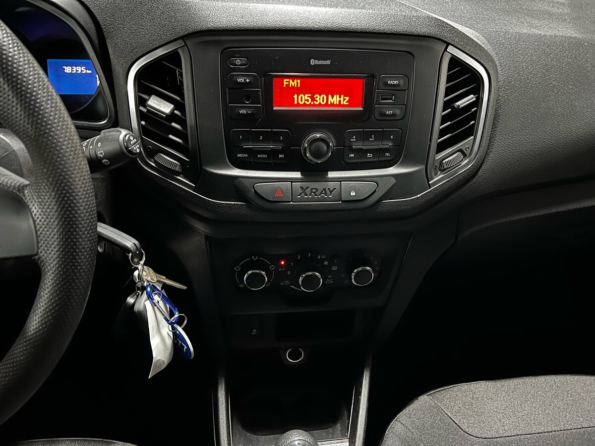 Lada (ВАЗ) XRAY, 2017