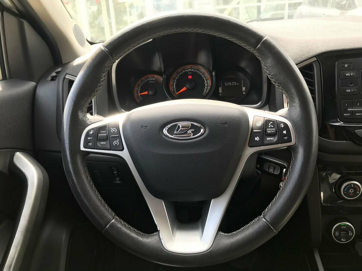 Lada (ВАЗ) XRAY Cross, 2021