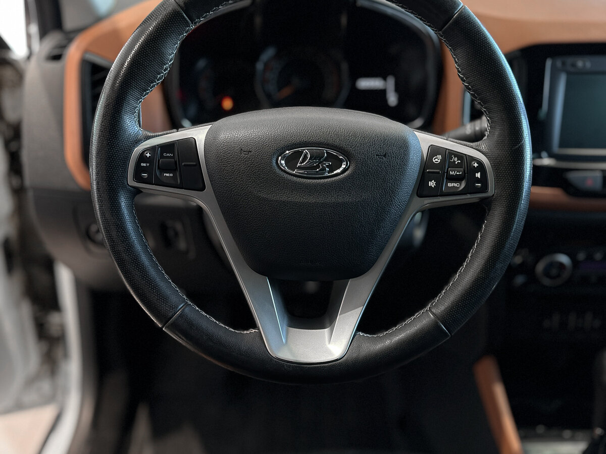 Lada (ВАЗ) XRAY Cross, 2020