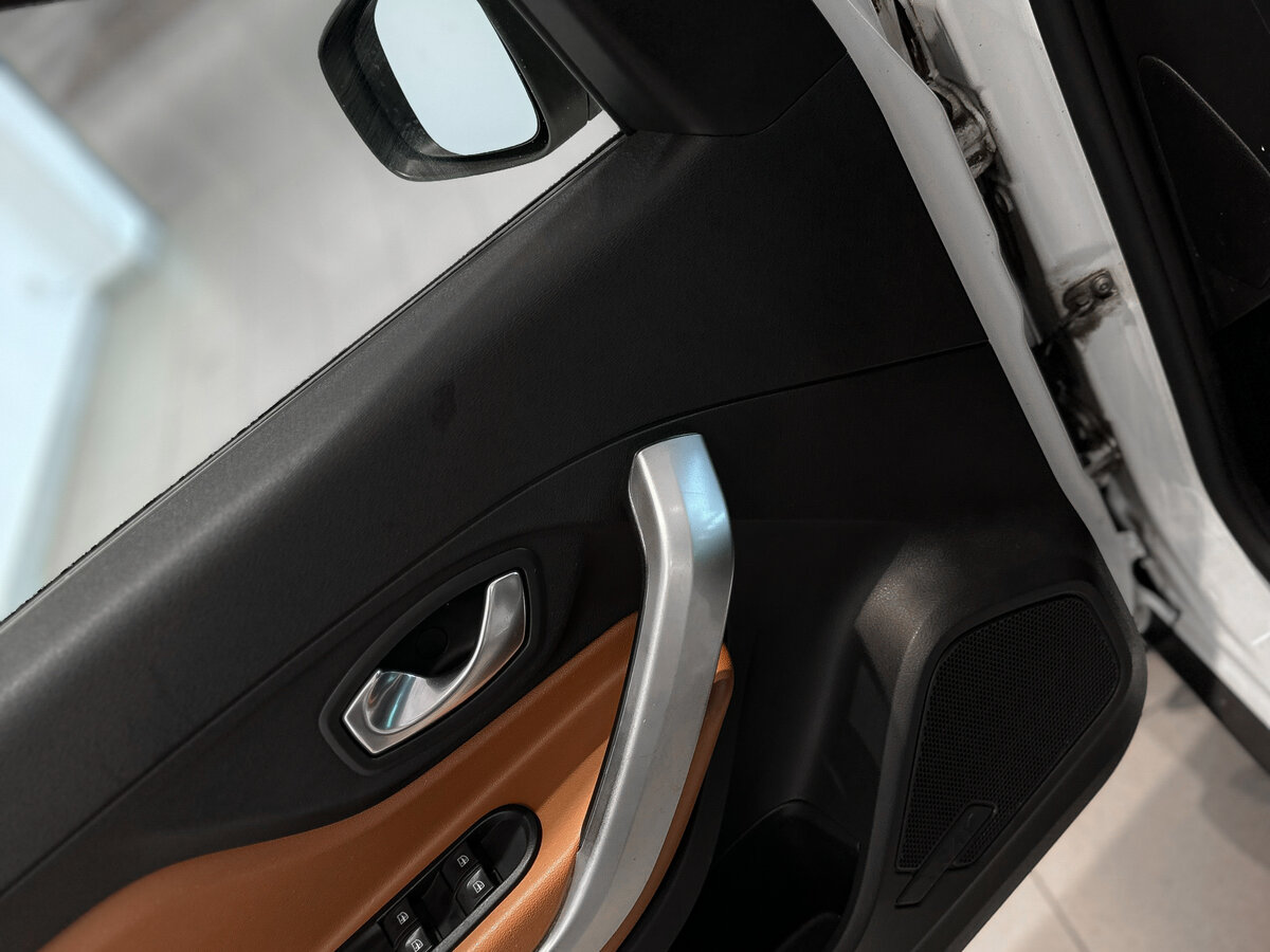 Lada (ВАЗ) XRAY Cross, 2020