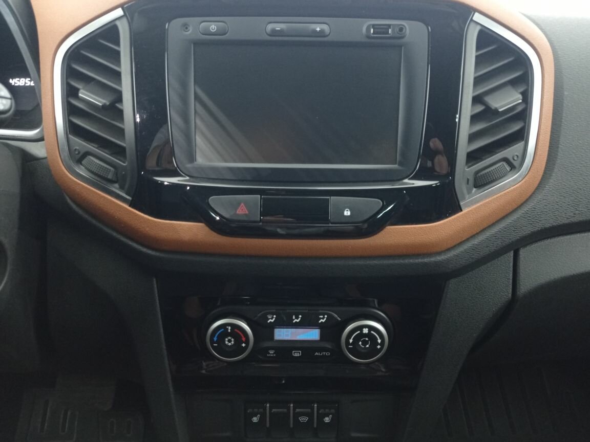 Lada (ВАЗ) XRAY Cross, 2020