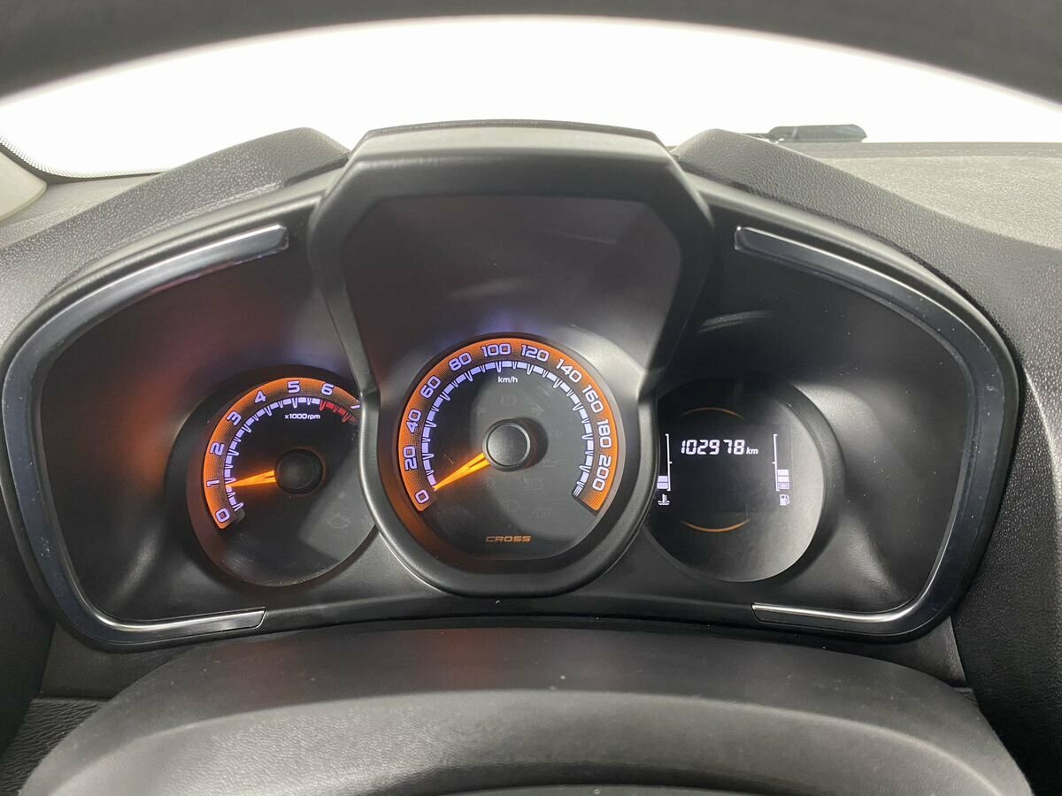 Lada (ВАЗ) XRAY Cross, 2020