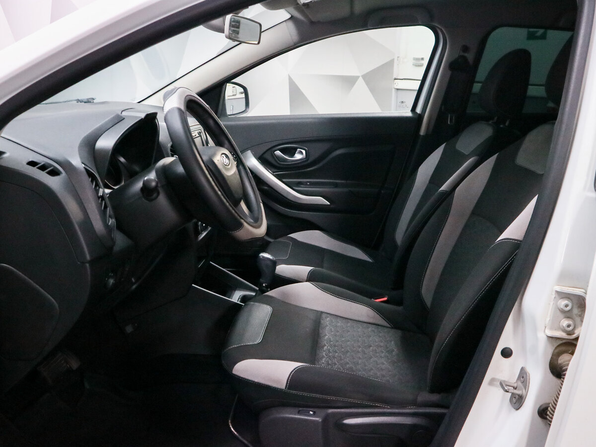 Lada (ВАЗ) XRAY, 2017