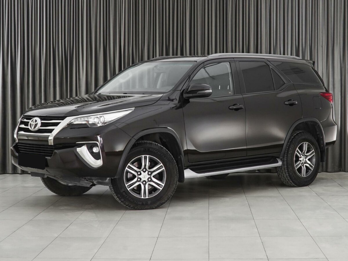 Toyota Fortuner, 2018