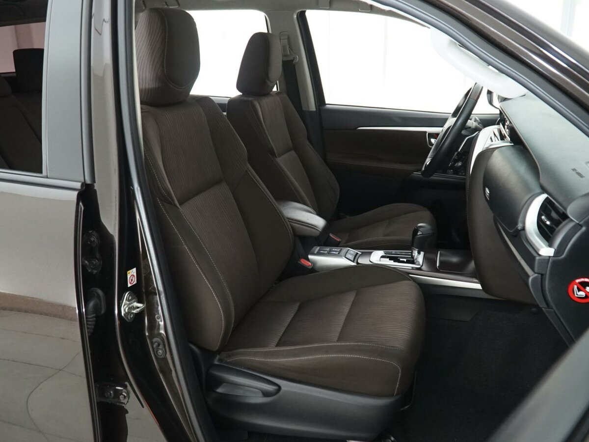 Toyota Fortuner, 2018