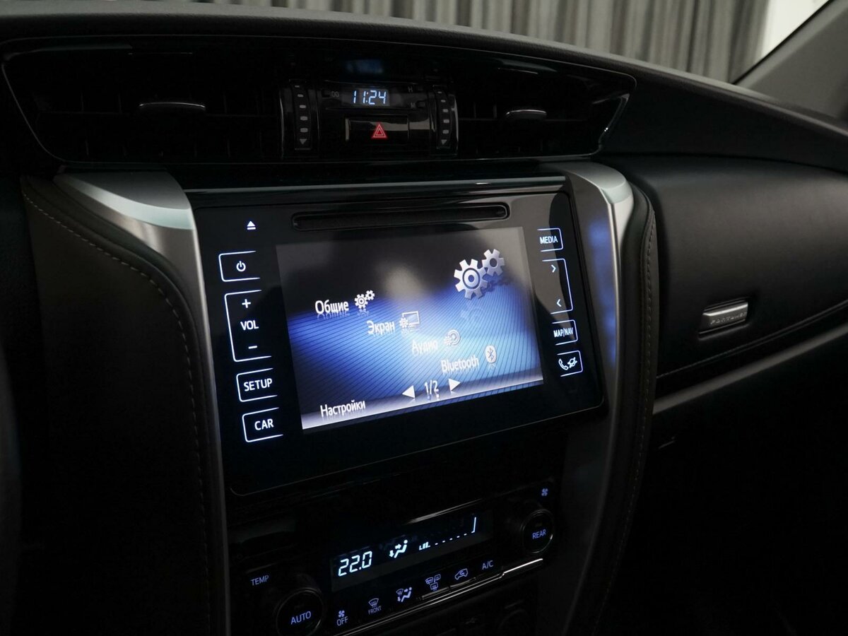 Toyota Fortuner, 2018