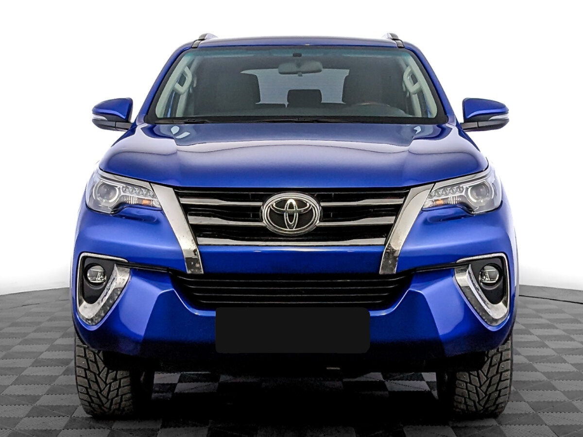 Toyota Fortuner, 2018