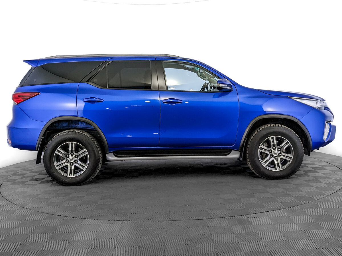 Toyota Fortuner, 2018