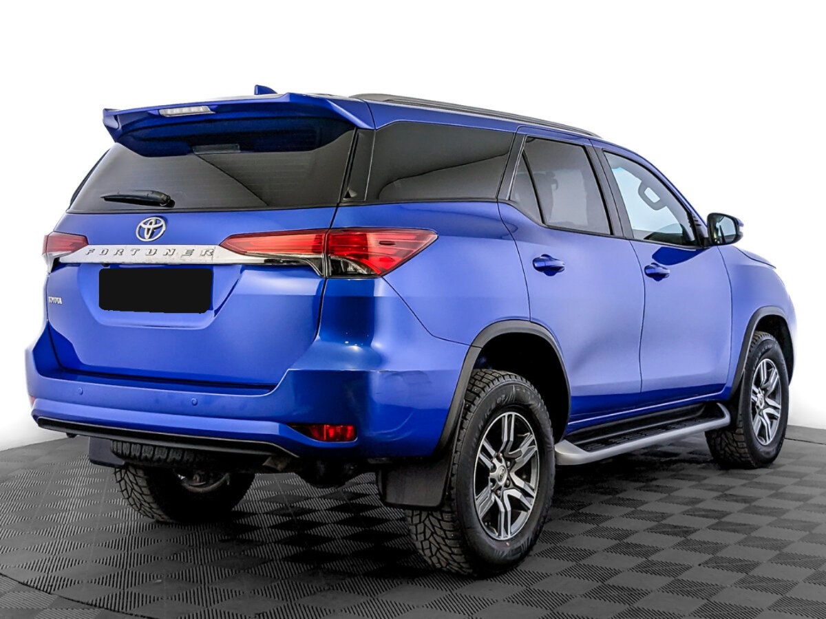 Toyota Fortuner, 2018