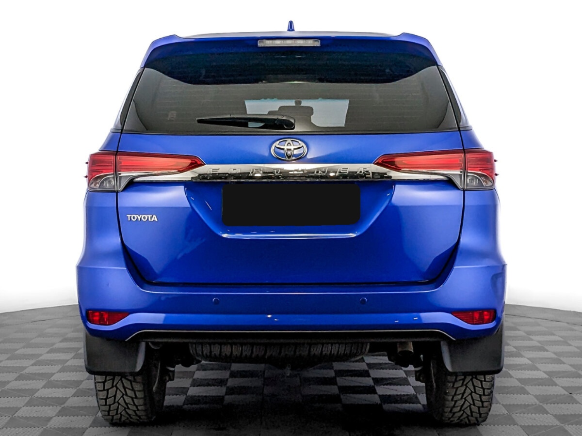 Toyota Fortuner, 2018