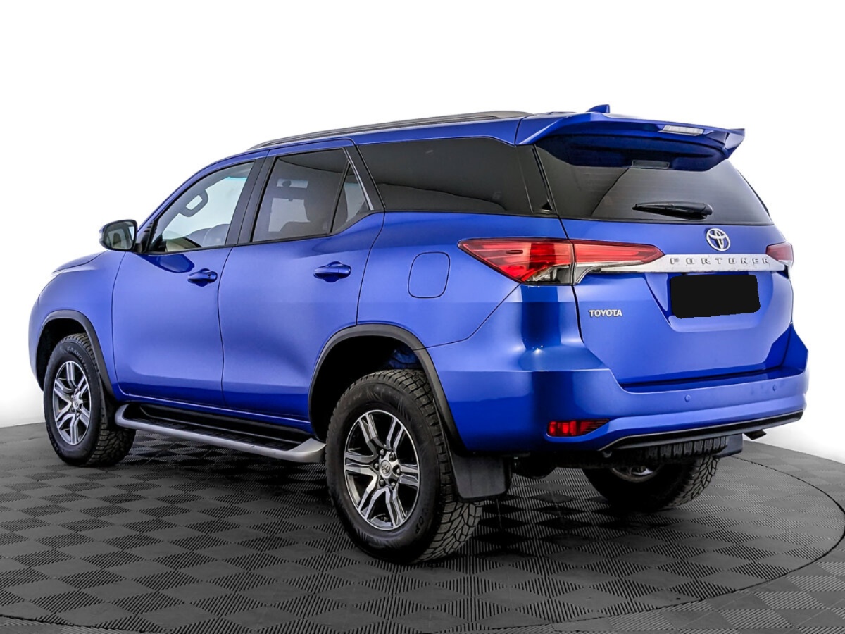 Toyota Fortuner, 2018