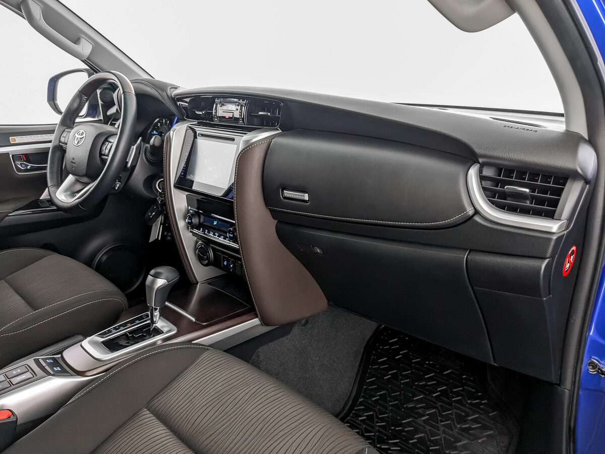 Toyota Fortuner, 2018