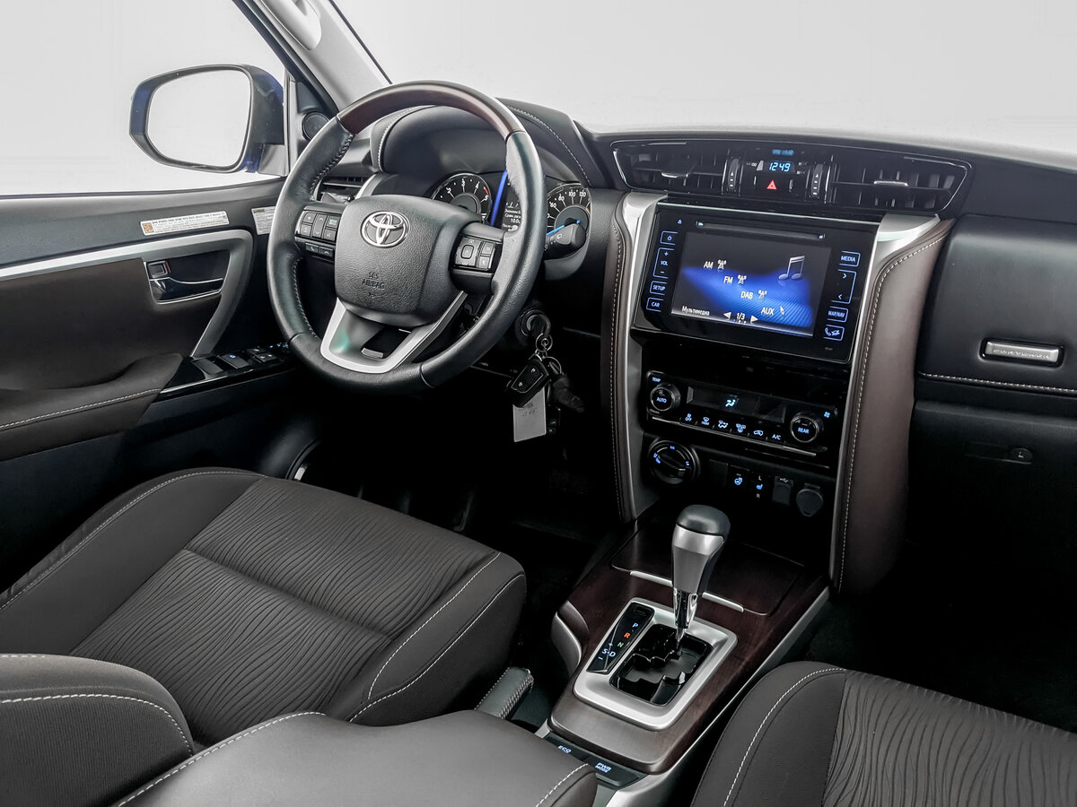 Toyota Fortuner, 2018