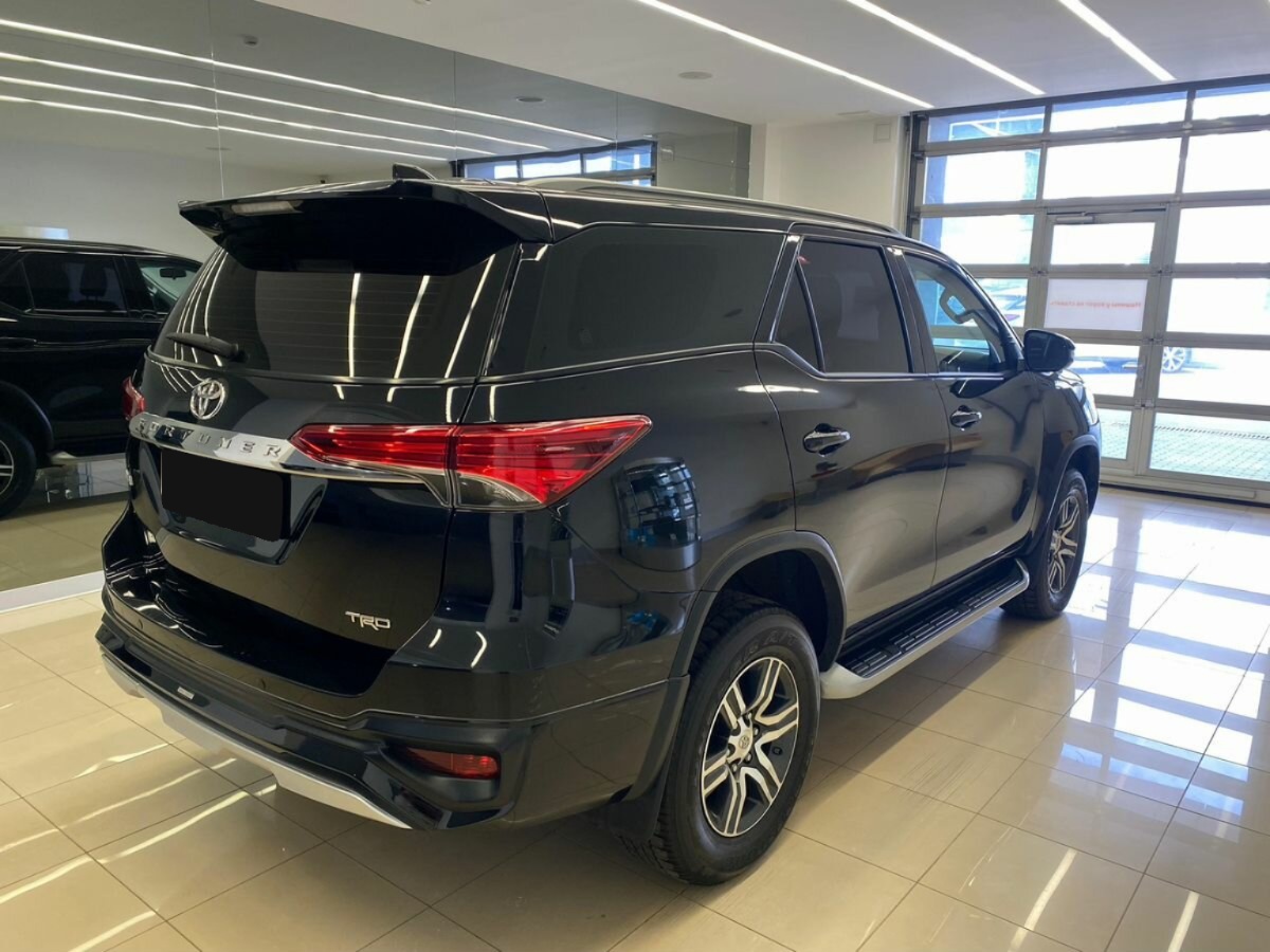 Toyota Fortuner, 2018