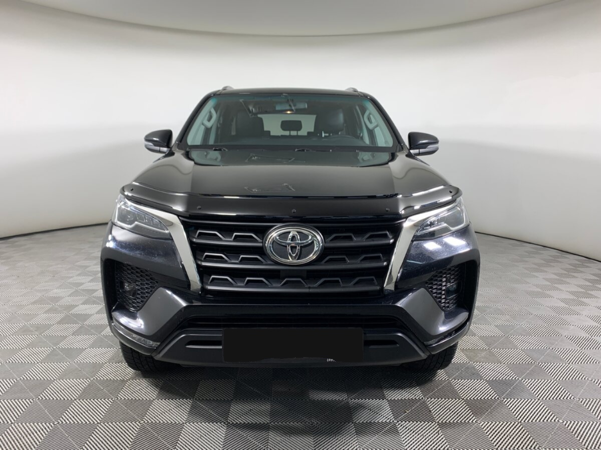 Toyota Fortuner, 2021