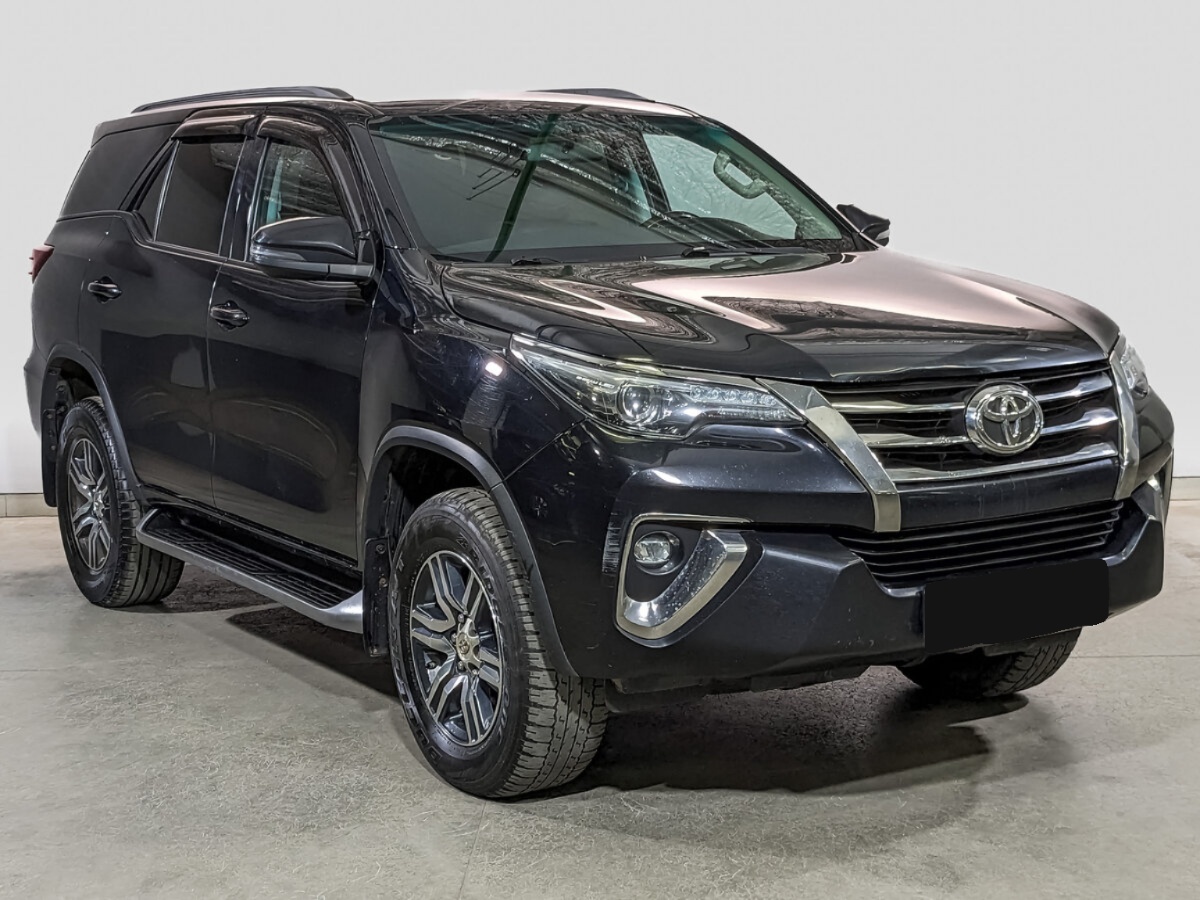 Toyota Fortuner, 2019