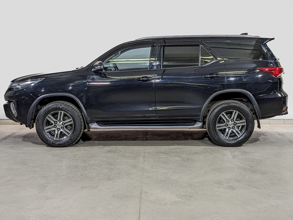 Toyota Fortuner, 2019