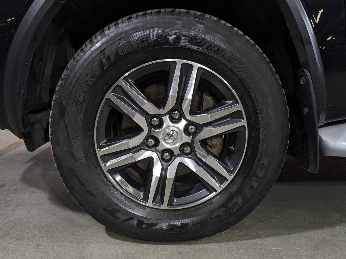 Toyota Fortuner, 2019