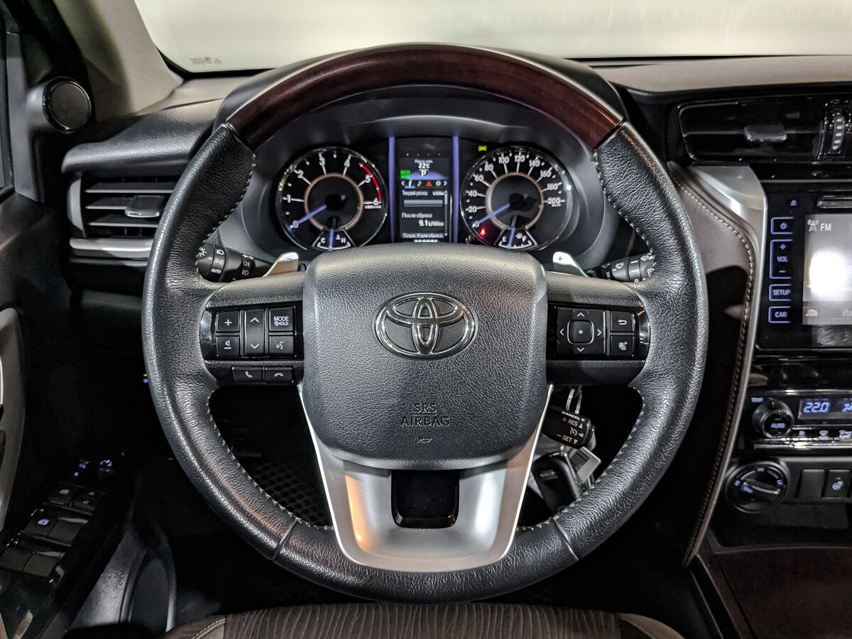 Toyota Fortuner, 2019
