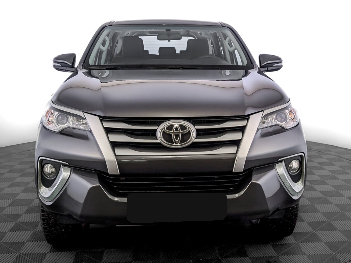 Toyota Fortuner, 2019