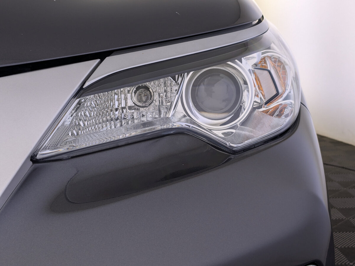 Toyota Fortuner, 2019